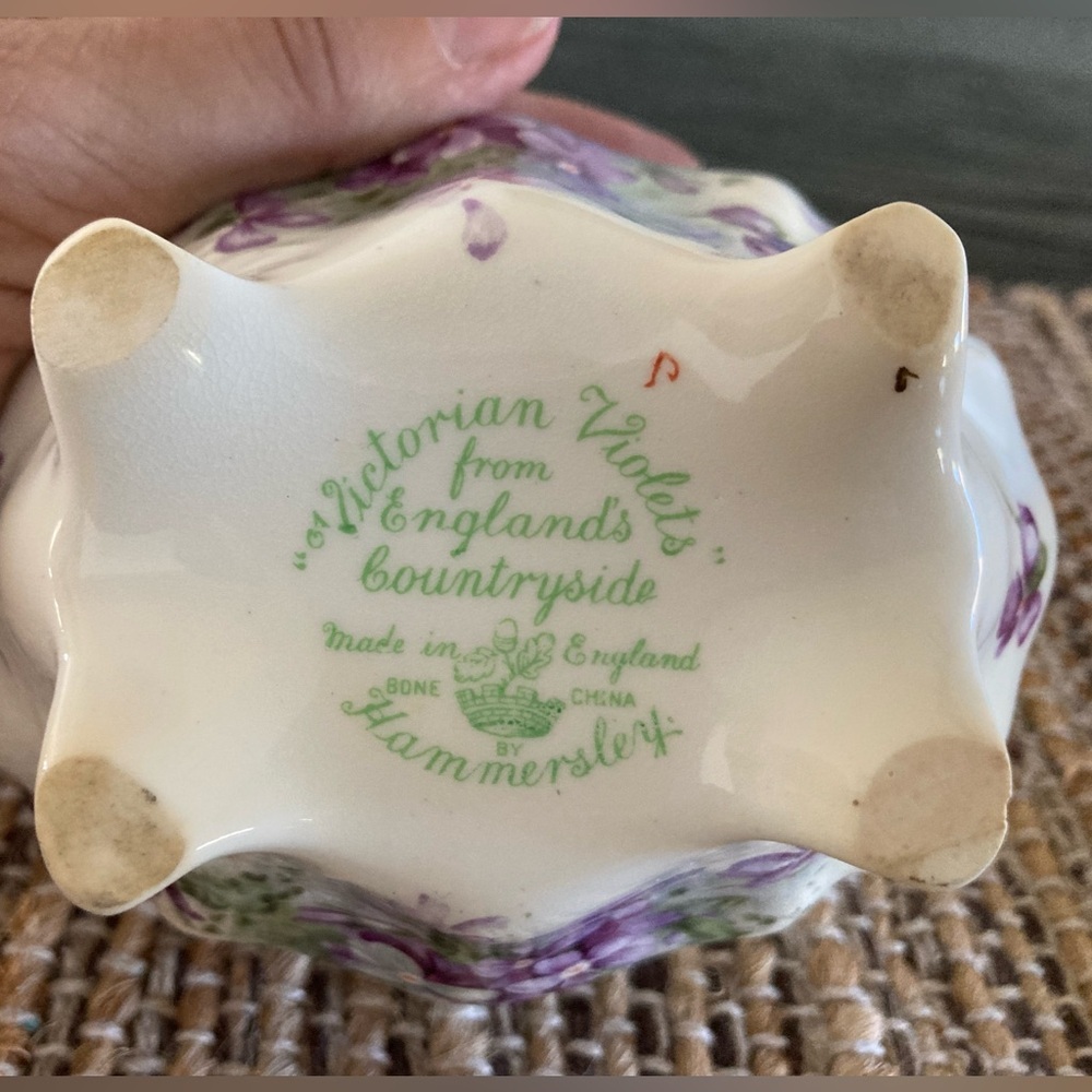 Vintage 1920 Hammersley Victorian Violets Sugar Bowl - Picture 5 of 6